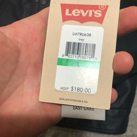 Levi’s Jacket - Picture 4 of 4